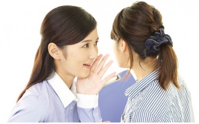 6 cách xử lý tình trạng buôn chuyện nơi công sở