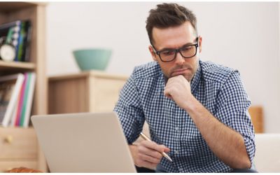 Nếu bạn chưa bước qua tuổi 40, hãy viết ý tưởng kinh doanh ra giấy và bắt tay vào làm ngay lập tức!