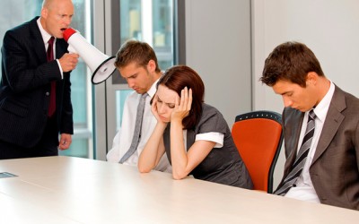 Nếu có những dấu hiệu này, sếp bạn là kẻ chẳng ra gì