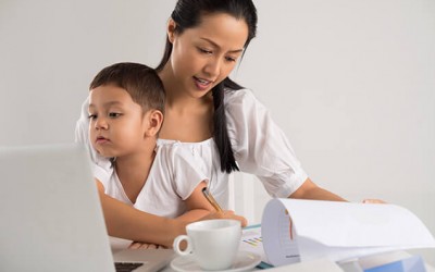 Học cách quản lí công việc từ những bà mẹ thành công