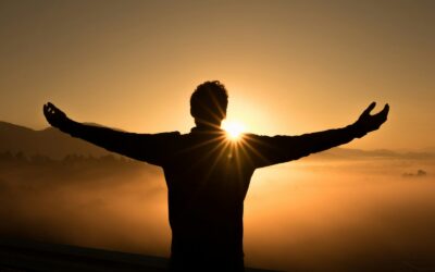 Stay Positive Là Gì? Cách Duy Trì Tư Duy Tích Cực Trong Công Việc